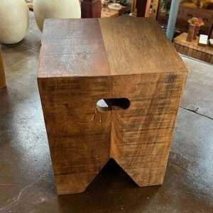 Banqueta Rústica Puff em Madeira