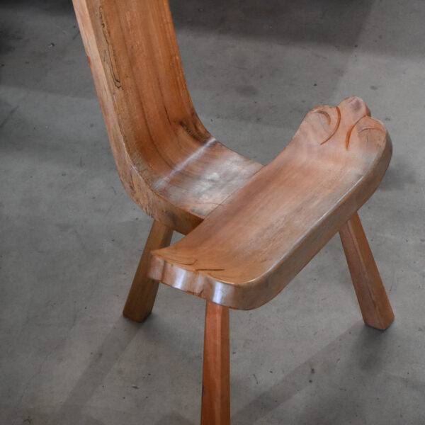 Cadeira Bacalhau Design Orgânico e Conforto Artesanal - Image 2