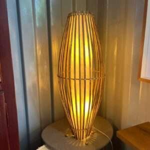 LUMINÁRIA DE BAMBU ARTESANAL